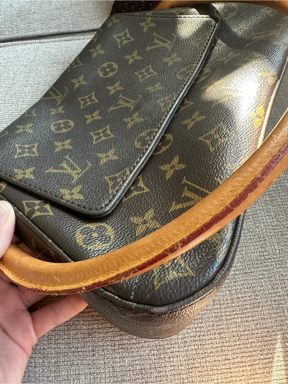 Louis Vuitton Brown Monogram Canvas Shoulder Bag Looping 90s Vintage
